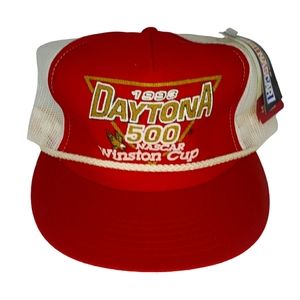 Vintage Red Winston Cup Trucker Hat Cap 1993 Daytona 500 USA Mesh w/ Tags Attchd